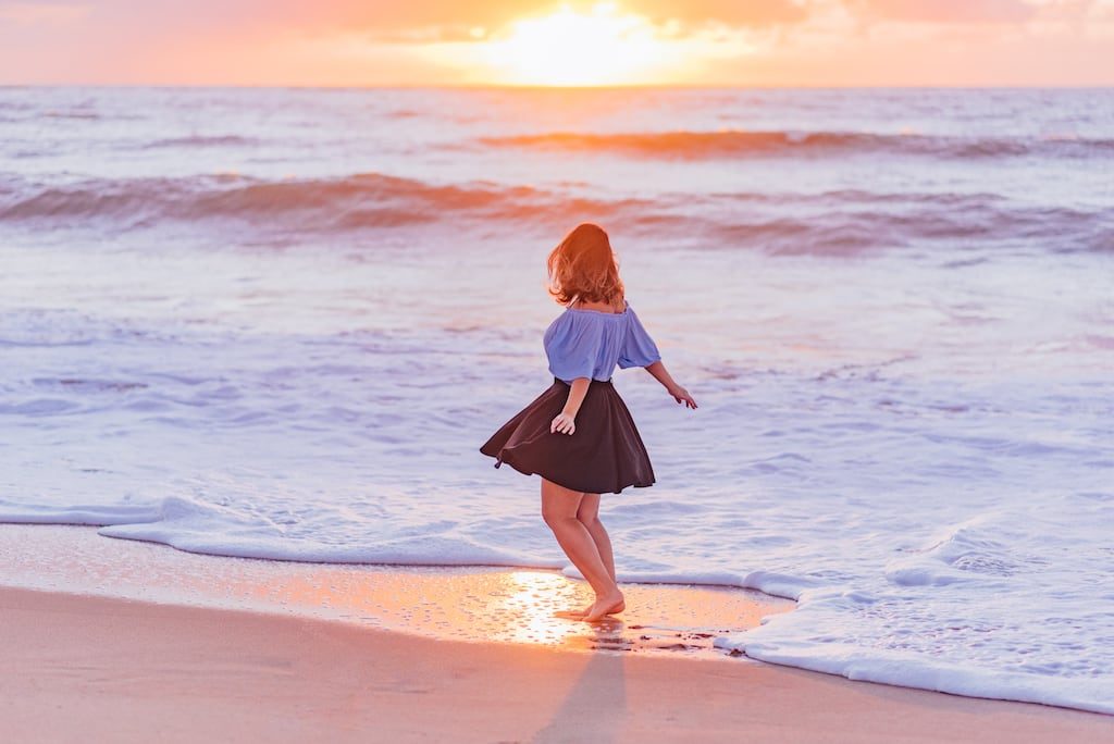 Veja fotos do amanhecer na praia! Momento mágico e que pode render belas imagens. Acesse o post!