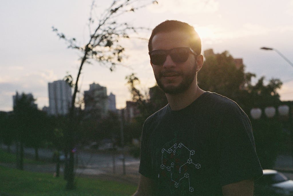 Dicas de como usar um 35mm que passou da data de validade. Muitas fotos reveladas nesse post! #vidaanalogica